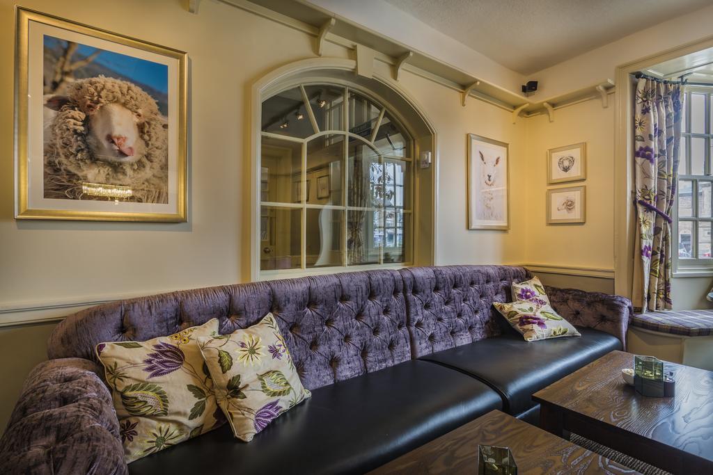 The Golden Fleece Hotel, Thirsk, North Yorkshire Zewnętrze zdjęcie